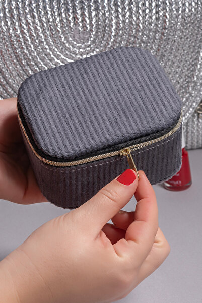 Ecrou Kare Çift Bölmeli Kadife Takı Kutusu Siyah 11,5X9,5X6CM