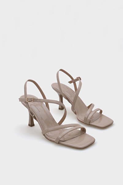 Capone Outfitters Дамски сандали Dacy Strappy със среден ток