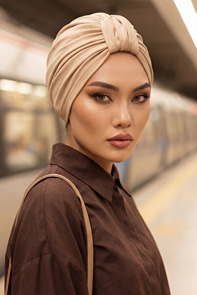 Aisha's Design Combed Bonnet, B-68