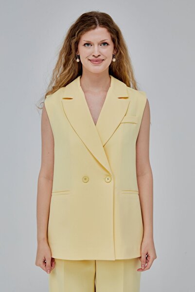 Bolivente Yellow Oversize Double Breasted Collar Lined Vest
