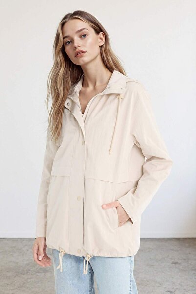 DeFacto Waterproof Regular Fit Hooded Zippered Raincoat E8605Ax25Au