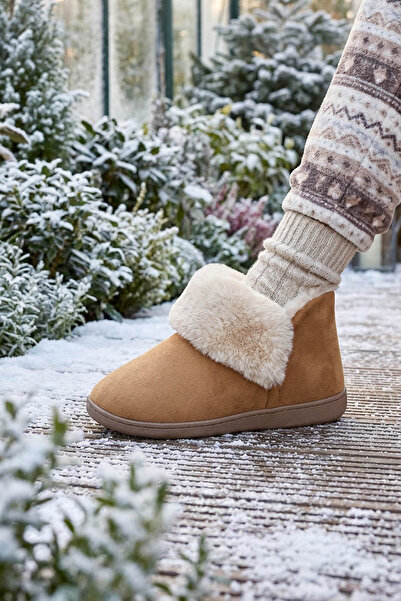 GEZER Women's Winter Plush Lined Comfortable Sole Home Garden Slippers Boots