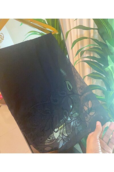 Veil Designer طرحة سودة ملكي بوال بقماش ياباني بتطريز اسود المقاس : 60 * 190