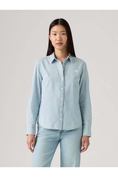 Levi's The Classic Bw Tangled up in the B Blue Women's Shirt