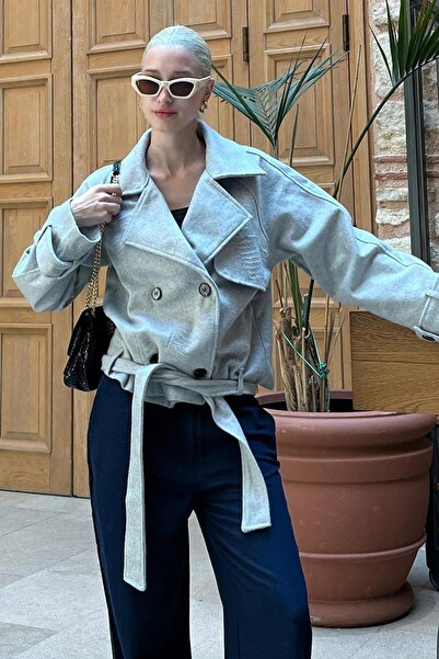 Madmext Gri Düğmeli Kruvaze Yaka Kısa Kemerli Ceket MG2174