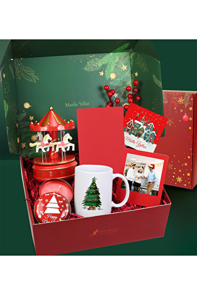 Trendmiya Yılbaşı Tasarım Kupa & Çerçeve & Atlı Karınca Müzik Kutusu & Kutulu Mum Hediye Seti