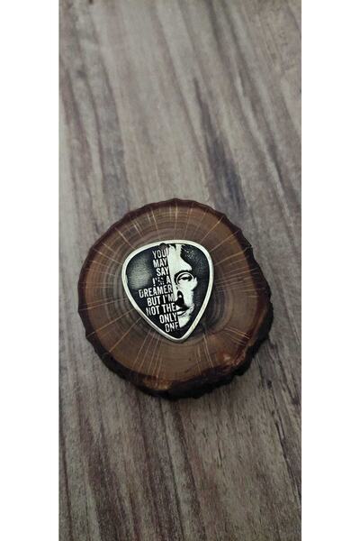 luffy design قلم معدني مطبوع من جون لينون (قلادة أو سلسلة مفاتيح بفتحة)