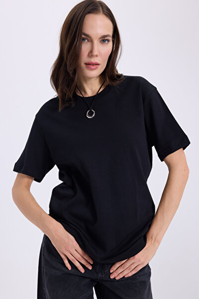 Tudors Women's Relax Fit Comfortable Cut 100% Cotton Soft Textured Lightweight Thick Basic Crew Neck Black T-Shirt