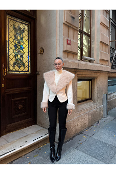 thelowely Jachetă din piele artificială cu guler și mâneci din blană