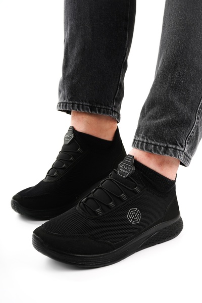 Babetty أحذية مشي رياضية يومية قابلة للتنفس بدون أربطة مريحة وخفيفة الوزن للرجال