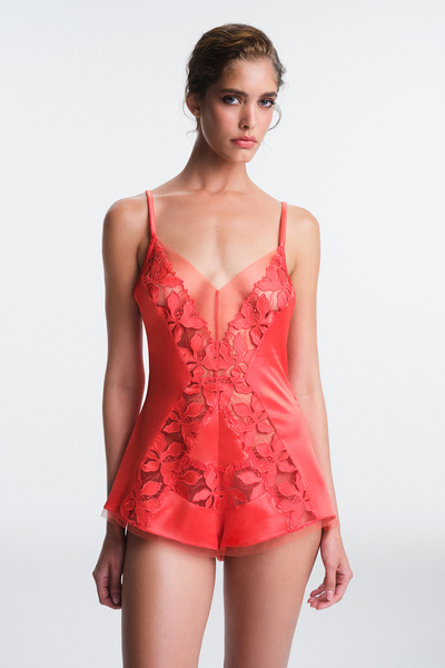 Penti Mercan Oden Lace Adjustable Strap Underwire-Free Cupless Teddy