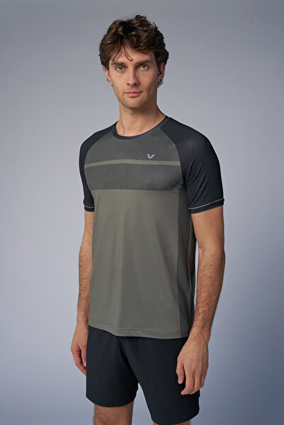 bilcee Men's Green Training T-Shirt 4580