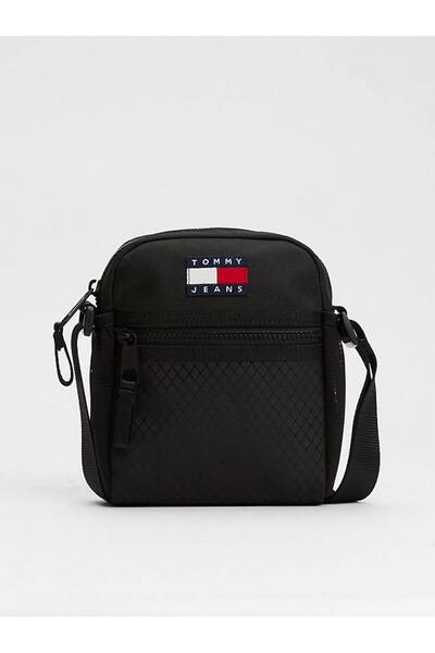 Tommy Hilfiger Erkek Siyah Çapraz Askılı Çanta