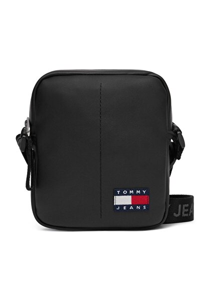 Tommy Hilfiger Black Men's Messenger Bag Tjm Ess Daily Pu Reporter