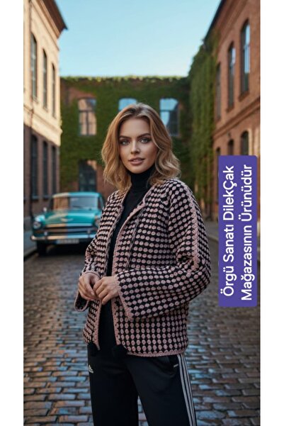 Örgü Sanatı DilekÇak El Örgüsü Patchwork Ömürlük Hırka, Ponpon Detaylı, Renk Ahenkli, Bohem, Tasarım Kadın Hırka