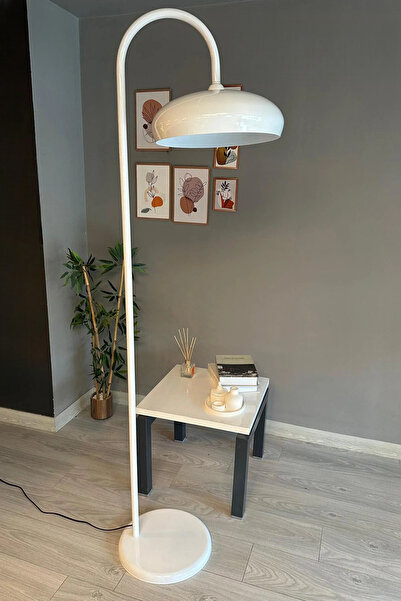 Bamyum Beyaz Lambader Modern Dekoratif Metal Oturma Odası Çalışma Odası Zemin Lambası