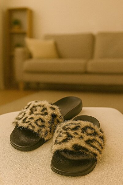 luvo shoes GÜNLÜK ORTOPEDİK KAYMAZ TABAN KÜRKLÜ KADIN EV TERLİĞİ