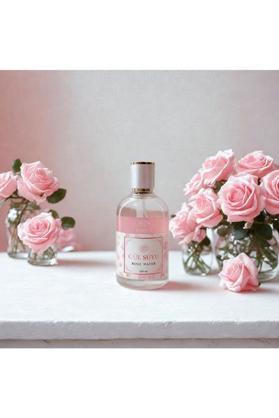 RESSHA BEAUTY Gül Suyu Aydınlatıcı ve Gözenek Sıkılaştırıcı Tonik %100 Saf ve Doğal