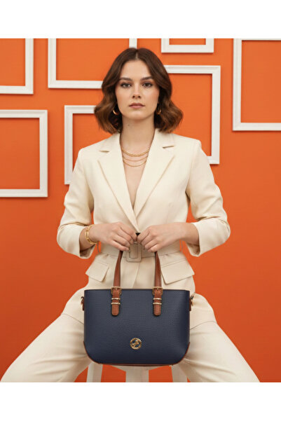 Çanta Trend حقيبة نسائية من ميامي بولو كلوب باللون الأزرق الداكن مع تفاصيل ذه...