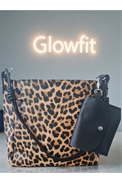 Glowfit Shine Your Shape Women's Leopard 2025 Model Wallet Zippered Long Hand...