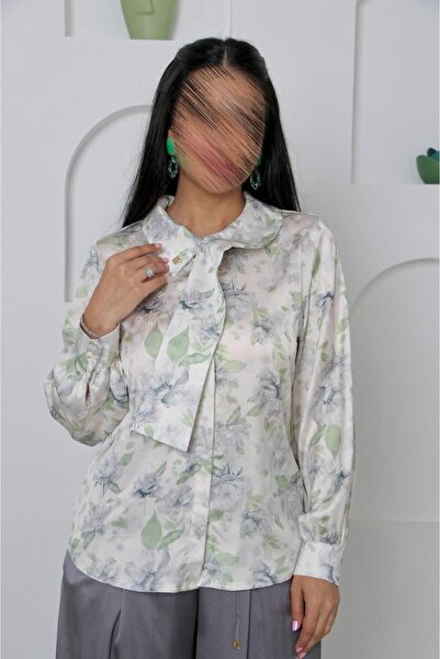 SELSAL Soft floral blouse