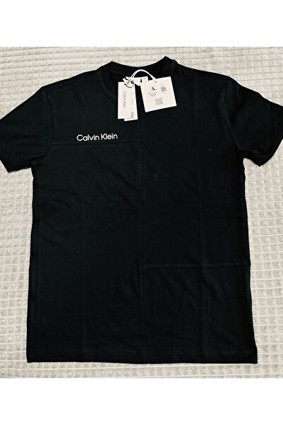 Calvin Klein T-shirt