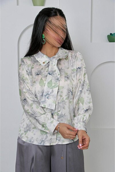 SELSAL Soft floral blouse