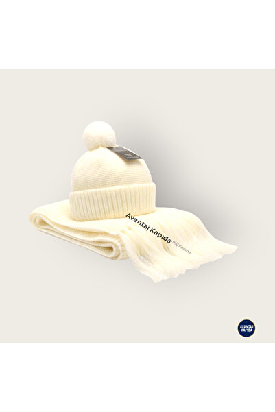 Mustran Syt Premium Stylish Pom-Pom Women's Scarf and Beanie Set | Wool Textured Thick Knitted Winter Suit