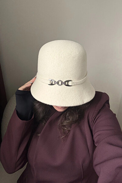 LEONAS Stone detailed bucket hat