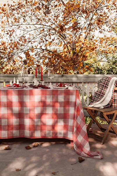 Barine Plaid Patterned Tablecloth Red 170X260 cm