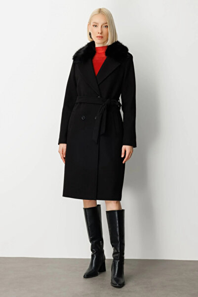 Ekol Coat with Fur Collar and Belted Waist-6001