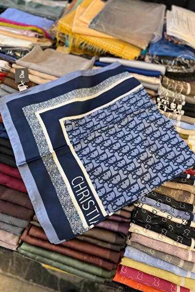 cember D DESEN VUAL İPEK EŞARP