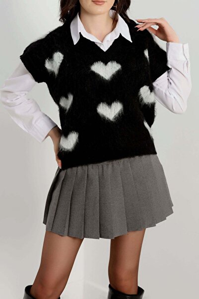 MADAM PARLA Kadın Siyah V Yaka Kalpli Süveter