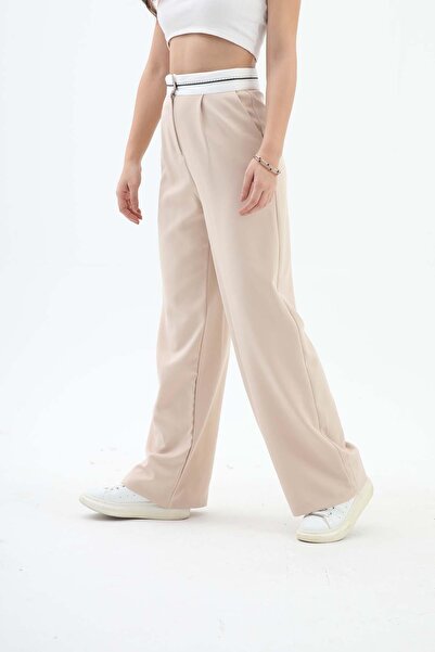 VELİZADE بنطلون قماشي بيج بخصر عالٍ بنطلون واسع الأرجل بتصميم حزام واسع وتفاص...