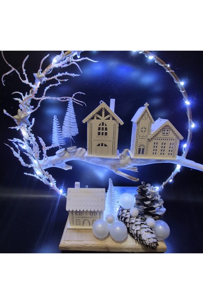 Yellow Tulip Christmas decoration/arrangement circle 30 cm, wooden houses, LED installation