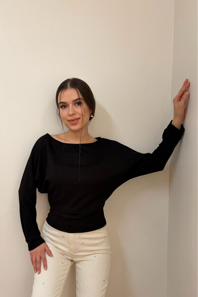 Nazline Women's Boat Neck Waist-Fitted Modal Fabric Blouse