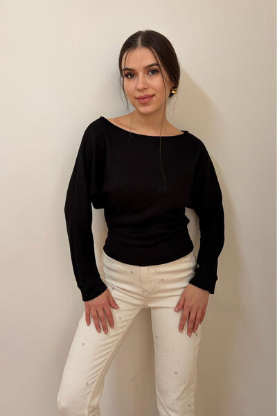 Nazline Women's Boat Neck Waist-Fitted Modal Fabric Blouse