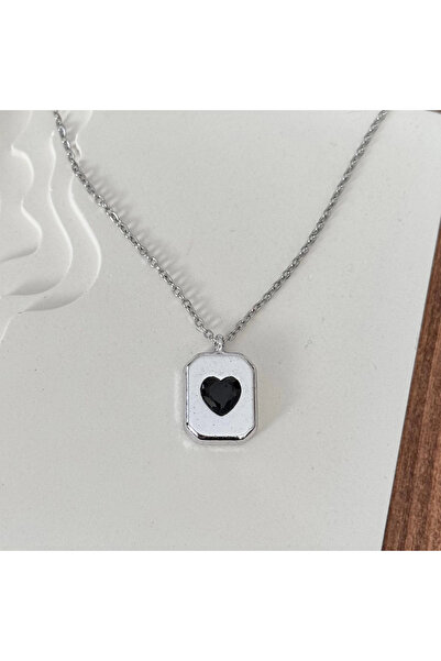 TURKAFONE قلادة على شكل قلب أسود