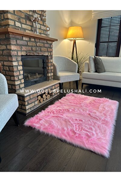 Doğuş Peluş Halı A Post Pembe Yumuşak Dokulu Peluş Halı Dikdörtgen