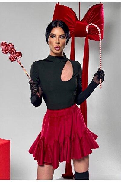 Pretty Velvet skirt with pleats