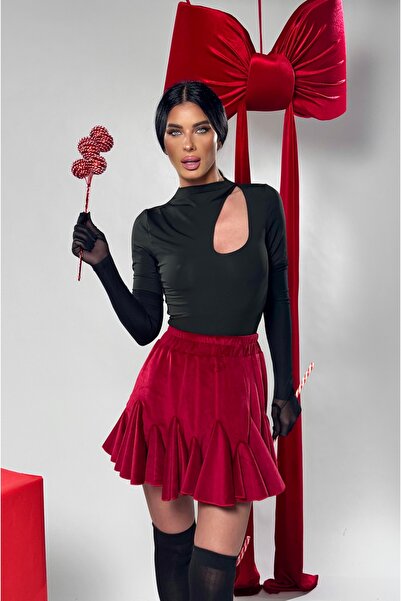 Pretty Velvet skirt with pleats