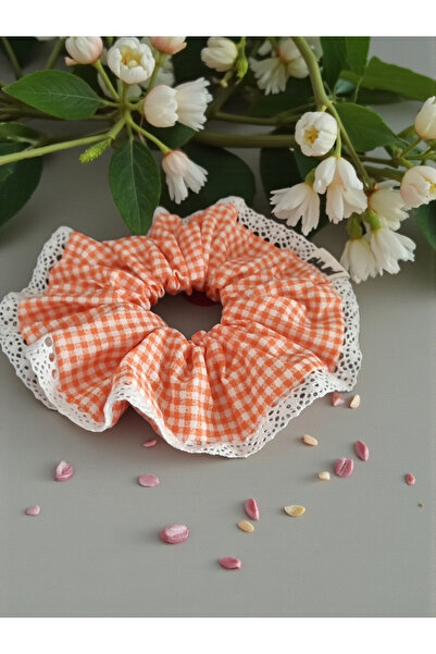 Pirene Lolly Cottage Scrunchie – Poplin Hair Tie