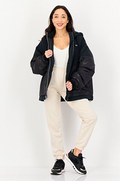 Nike Women Therma Fit Brand Logo Long Sleeve Outdoor Jacket, Black