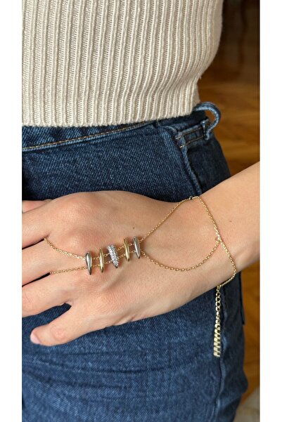 Muse Sister Vittorina Şahmeran