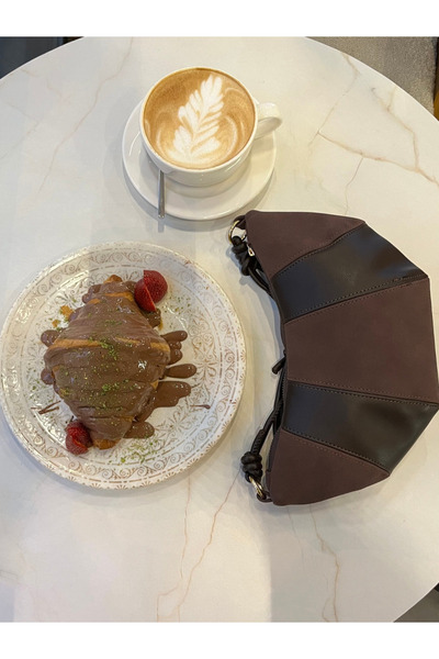 MEC BAG&CO حقيبة كتف ميك كروفاسان (بنية)