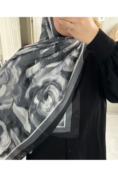 BOUTİCON Black Batik Rose Shawl