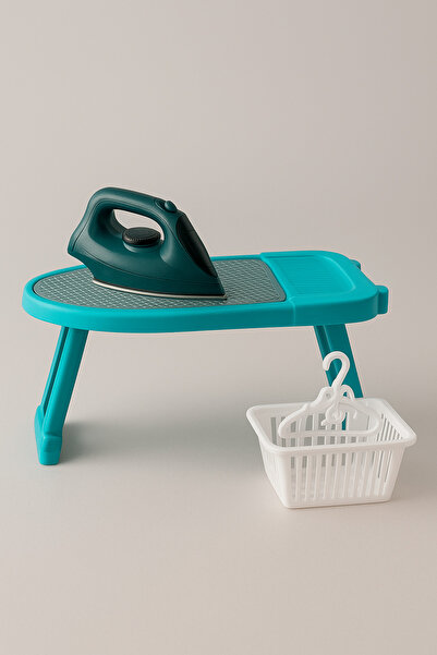 a v d a Küçük Ütü Seti Ütü Masası + 2 Adet Askı + Ütü Masası