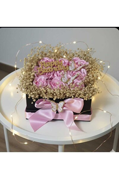 CANSIN SOLMAYAN GÜL BUKETİ KUTULU HAPP BRTHDAY PLEKSLİ PEMBE