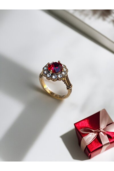 FAYRA ACCESSORIES Crystal Stone Daisy Figured Ring