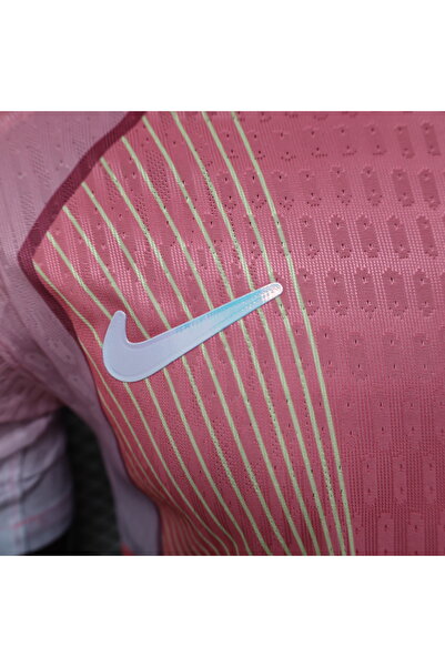 DM Barcelona pink jersey, size 25-26